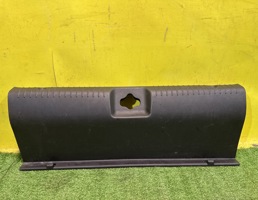 Накладка замка багажника для Hyundai Solaris 2010  запчасти бу