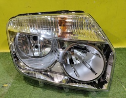 Фара правая для Renault Duster 2010  запчасти бу