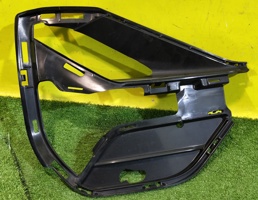Рамка противотуманой фары правой для BMW X1 F48 2019  запчасти бу
