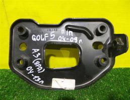 Кронштейн усилителя переднего бампера правый для Volkswagen Golf V 2003  запчасти бу