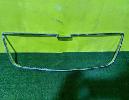 Накладка решетки радиатора для Chevrolet Aveo (T300) 2011  запчасти бу