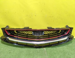 Решетка радиатора для Geely Coolray SX11 2018  запчасти бу