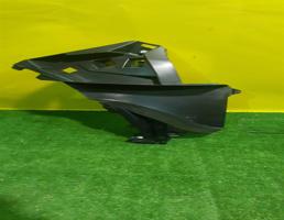 Кронштейн переднего бампера правый для Land Rover Discovery Sport 2014  запчасти бу