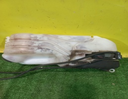 Бачок омывателя лобового стекла для Nissan Qashqai (J10) 2006  запчасти бу