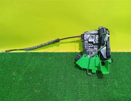 Замок двери передней правой для Kia Sorento MQ4  2020  запчасти бу