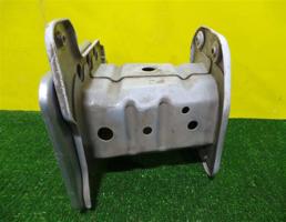 Кронштейн усилителя переднего бампера правый для Chevrolet Captiva (C100) 2006  запчасти бу