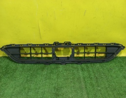 Решетка в бампер центральная для Chery Jaecoo J8 2024  запчасти бу