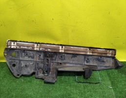 Защита днища левая для Toyota RAV4 2005  запчасти бу