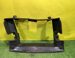 Дефлектор радиатора для Voyah Dream 2021  запчасти бу