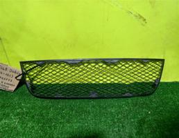 Решетка в бампер центральная для Fiat Doblo 2005  запчасти бу