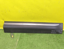 Накладка двери передней правой для Land Rover Range Rover Evoque L538 2011  запчасти бу