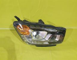 Фара правая для Ssang Yong Korando с 2013  запчасти бу