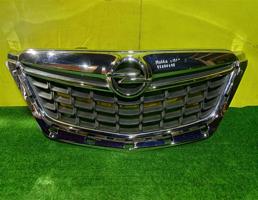 Решетка радиатора для Opel Mokka 2012  запчасти бу