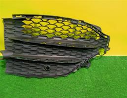 Решетка в бампер правая для MERСEDES BENZ GLE-Class (W167) 2018  запчасти бу