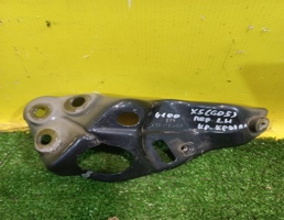 Кронштейн крепления переднего левого крыла для BMW X5 G05 2018  запчасти бу