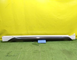 Накладка порога правая для BMW X2 F39 2017  запчасти бу