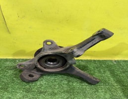 Кулак поворотный передний правый для Hyundai Solaris 2017  запчасти бу