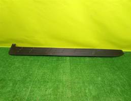 Накладка подножки для Toyota Land Cruiser Prado 150 2009  запчасти бу