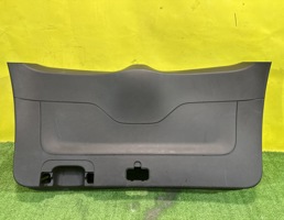 Обшивка двери багажника для Geely Atlas Pro 2019  запчасти бу