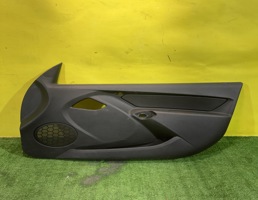 Обшивка двери передней правой для Lada Granta FL 2018-  запчасти бу