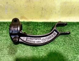 Кронштейн амортизатора для Audi Q5 (8R) 2008  запчасти бу