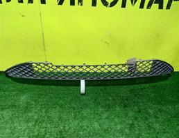 Решетка в бампер центральная для MERСEDES BENZ A-Class (W176) 2012  запчасти бу