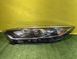 Фара левая для Renault Kaptur 2016  запчасти бу