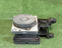 Блок ABS (насос) для Volkswagen Polo (Sed RUS) 2011  запчасти бу