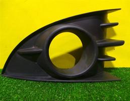 Решетка в бампер левая для Renault Scenic 2003  запчасти бу