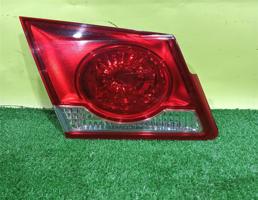 Фонарь задний внутренний левый для Chevrolet Cruze 2009  запчасти бу