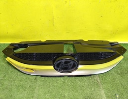 Решетка радиатора для Hyundai ix35 (LM) 2009  запчасти бу