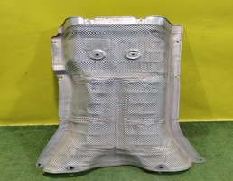 Экран тепловой для BMW X5 G05 2018  запчасти бу