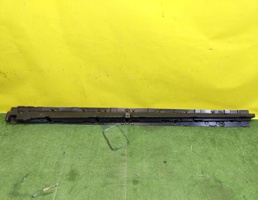 Кронштейн крепления накладки порога левого для BMW X5 F15 2013  запчасти бу