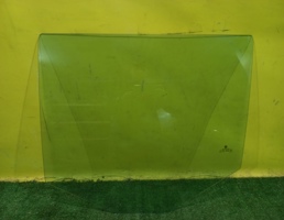 Стекло двери задней левой для Skoda Fabia 2 2007  запчасти бу