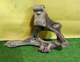 Кулак поворотный передний левый для Opel Insignia 2008  запчасти бу