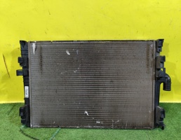 Радиатор основной для Renault Logan 2005  запчасти бу