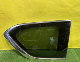 Стекло кузовное глухое правое для Infiniti QX80 (Z62) 2013  запчасти бу