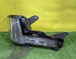 Фара противотуманная правая для Cadillac Escalade 2013  запчасти бу